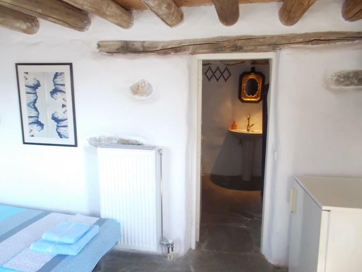 Cyclades Olive Museum'S Guest House Pitrofos Exteriör bild