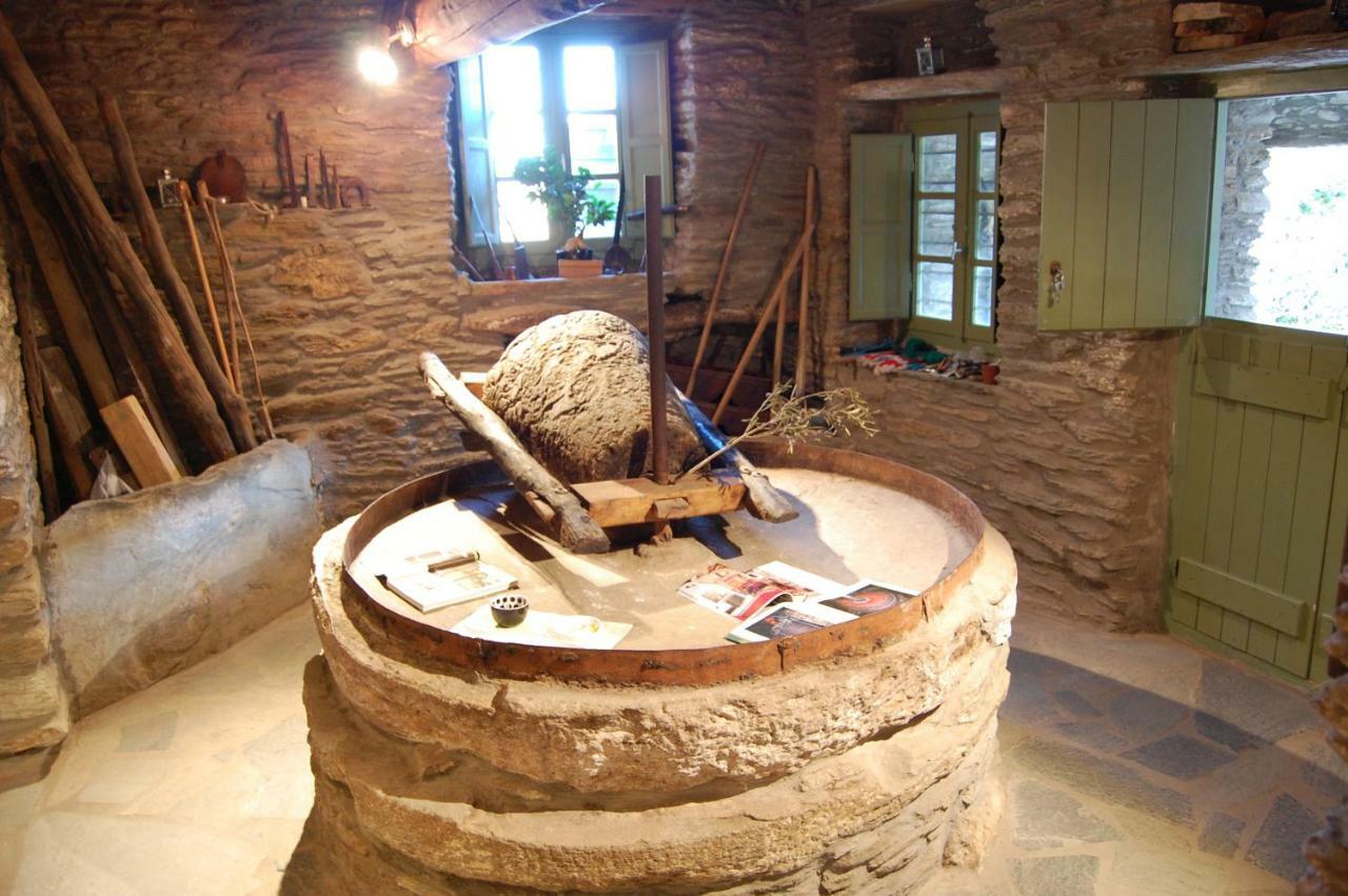 Cyclades Olive Museum'S Guest House Pitrofos Exteriör bild